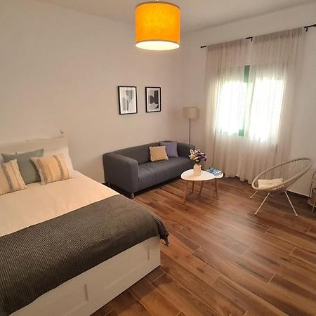 Yannis Guest House Aegina Extérieur photo