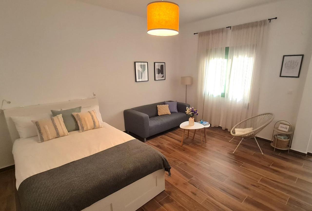Yannis Guest House Aegina Extérieur photo